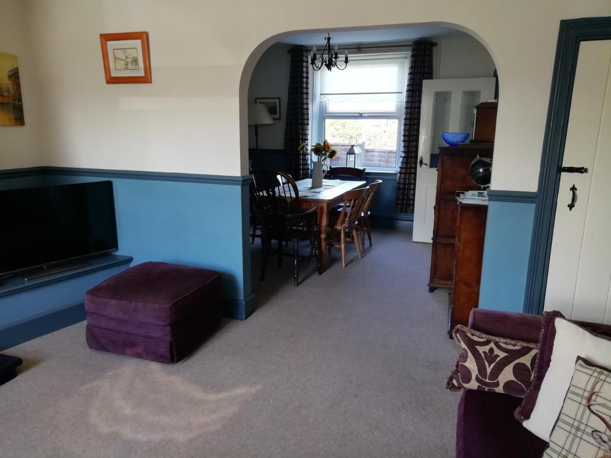 Cosy Spacious 2-Bed Cottage In Watchet Somerset Exterior photo